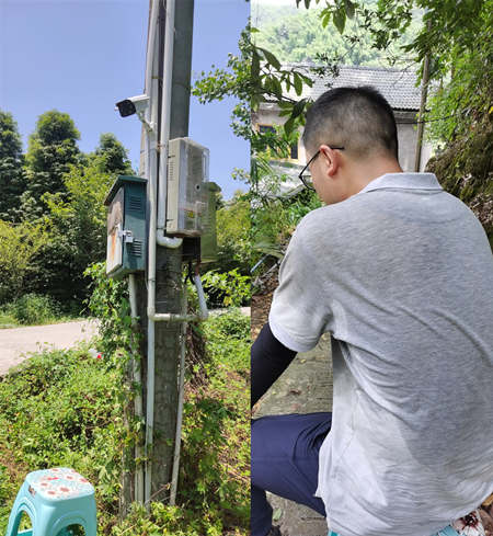 成都万全电子|万全电子|成都高温橙色预警|户外监控摄像头安装
